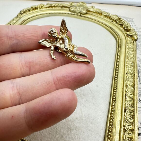 Vintage Gold Tone Mini Angel Pin Brooch Guardian Angel Jewelry - Picture 2 of 3